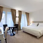 Maison | Esperienze 4*