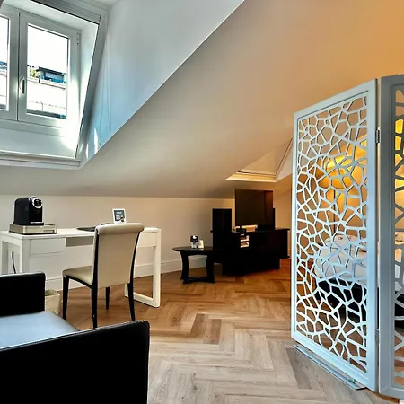 Maison | Esperienze Hotel 4*