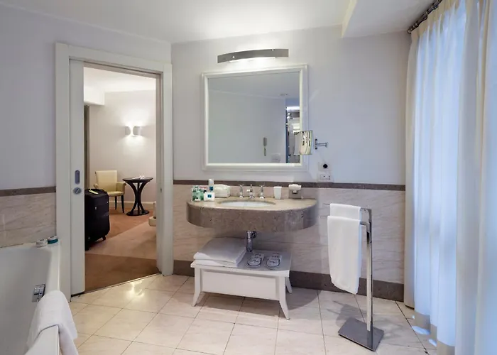 Maison | Esperienze 4* ミラノ