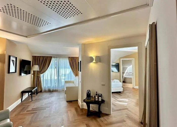 Maison | Esperienze ホテル ミラノ