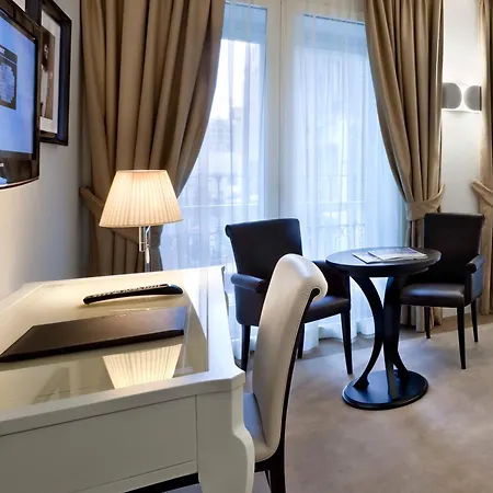 Maison | Esperienze 4*